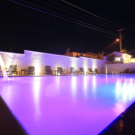 Alalucca Butik - Adults Only 2*