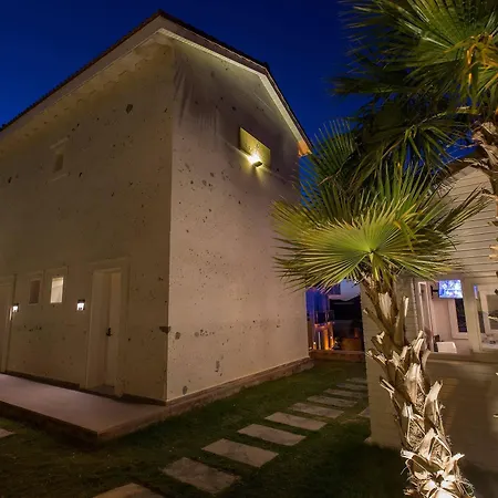 Alalucca Butik - Adults Only Hotel 2*